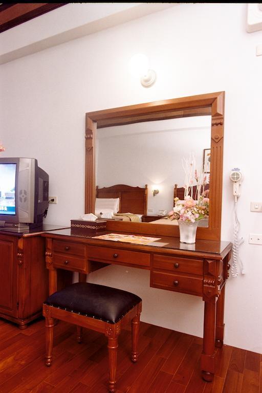 ジン アイ ホテル 羅東鎮 部屋 写真